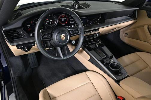 2024 Porsche 911 Carrera