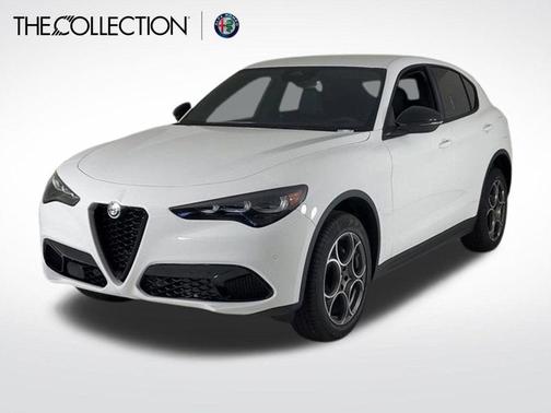 2025 Alfa Romeo Stelvio Base