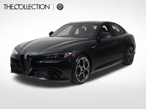 2025 Alfa Romeo Giulia Base