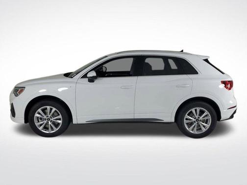 2025 Audi Q3 45 S line Premium