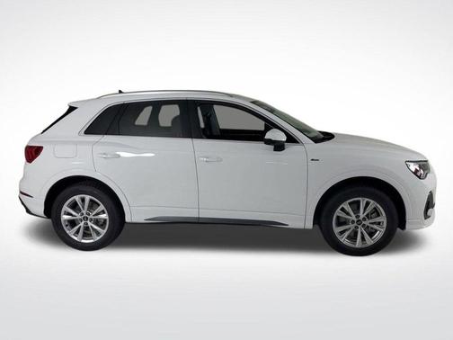 2025 Audi Q3 45 S line Premium