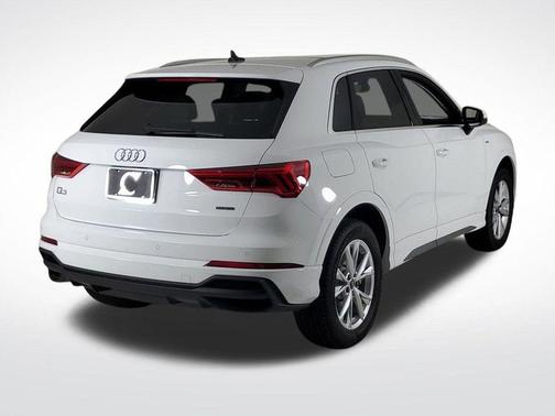 2025 Audi Q3 45 S line Premium