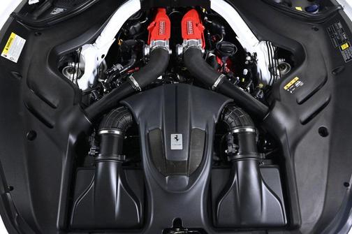 2021 Ferrari Roma Base