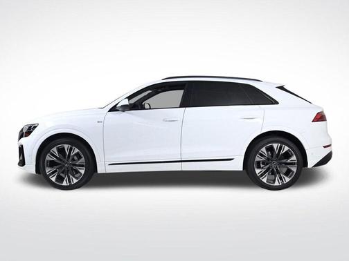2025 Audi Q8 Prestige