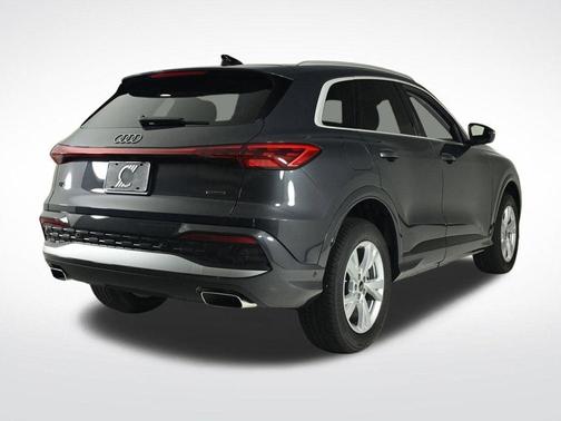 2025 Audi Q5 2.0T quattro Premium