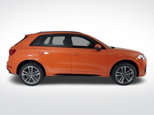 2025 Audi Q3 45 S line Premium