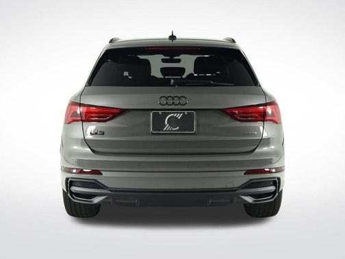 2025 Audi Q3 45 S line Premium