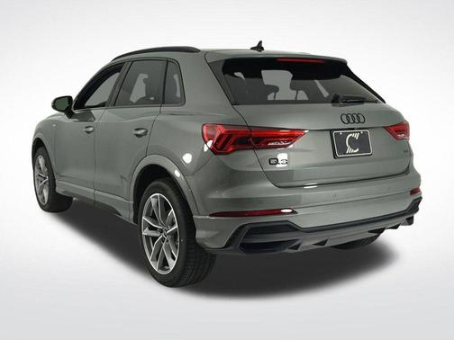 2025 Audi Q3 45 S line Premium
