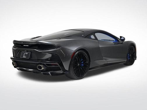 2022 McLaren GT Base