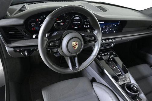 2023 Porsche 911 Carrera