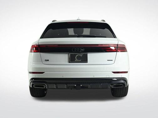 2026 Audi Q8 Premium Plus