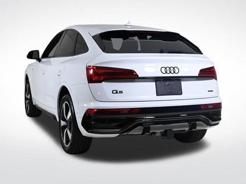 2024 Audi Q5 45 S line quattro Premium