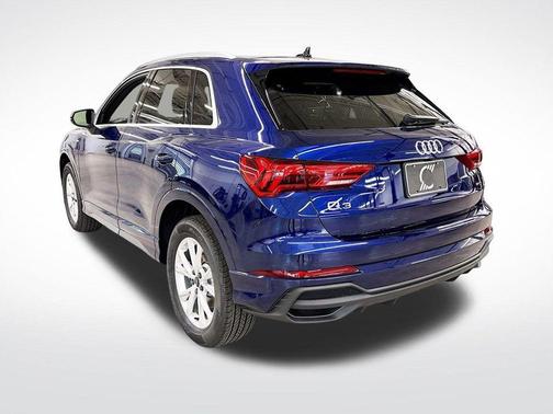 2025 Audi Q3 45 S line Premium