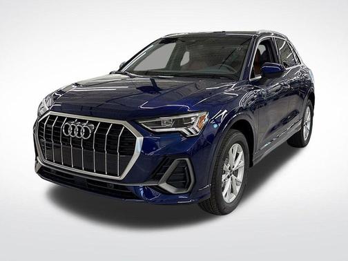 2025 Audi Q3 45 S line Premium