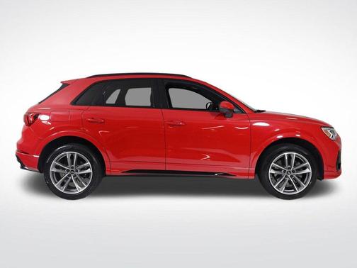 2022 Audi Q3 45 S line Premium Plus