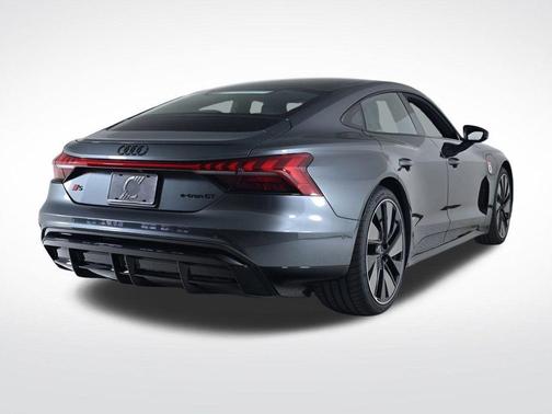 2026 Audi S e-tron GT Premium Plus