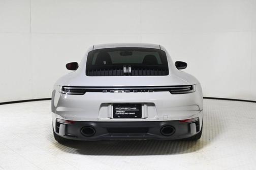 2024 Porsche 911 Carrera GTS