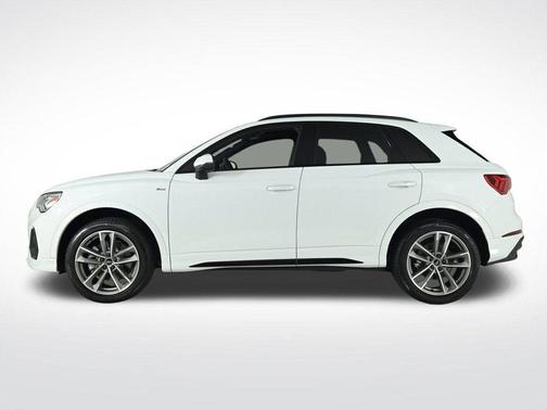 2025 Audi Q3 45 S line Premium