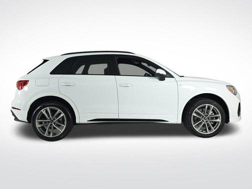 2025 Audi Q3 45 S line Premium