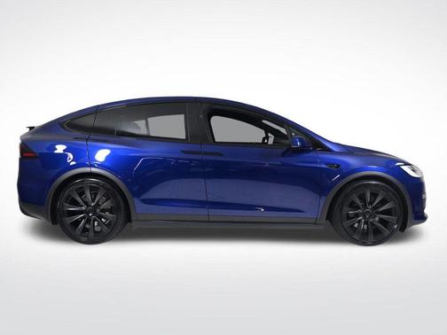 2022 Tesla Model X Base