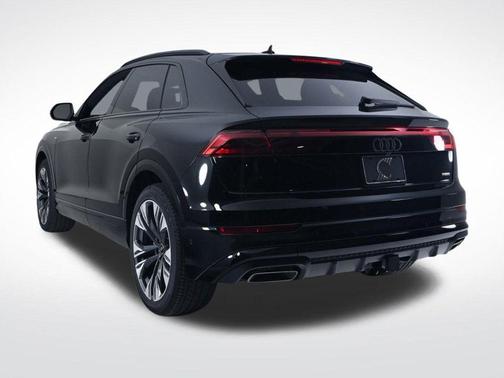 2026 Audi Q8 Premium Plus