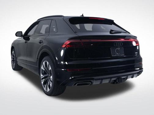 2026 Audi Q8 Premium Plus