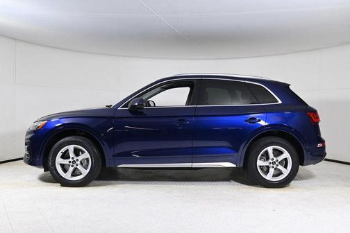 2023 Audi Q5 40 Premium