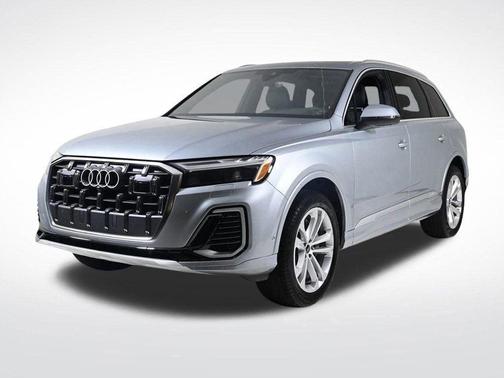 2025 Audi Q7 55 Premium