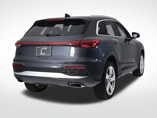 2025 Audi Q5 2.0T quattro Premium