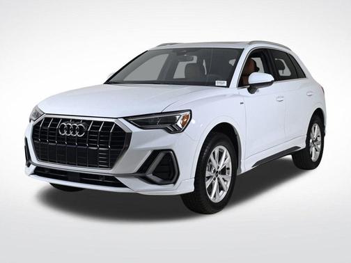 2025 Audi Q3 45 S line Premium
