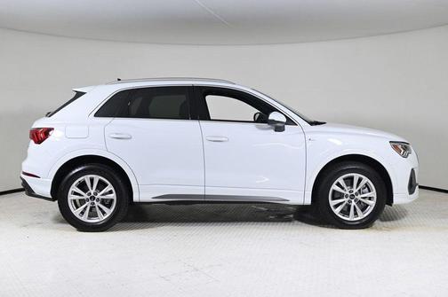 2025 Audi Q3 45 S line Premium