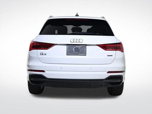 2025 Audi Q3 45 S line Premium