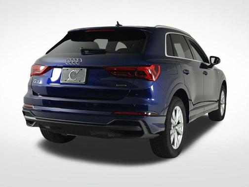 2025 Audi Q3 45 S line Premium