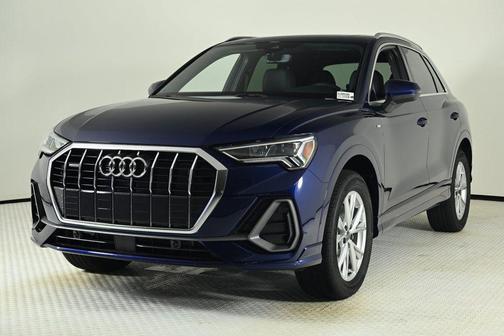 2025 Audi Q3 45 S line Premium