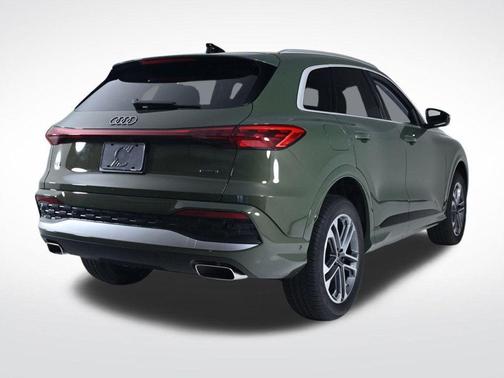 2025 Audi Q5 2.0T quattro Premium