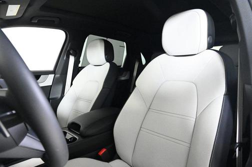 2025 Porsche Cayenne S