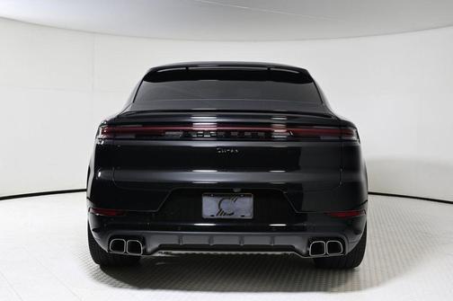2025 Porsche Cayenne Turbo