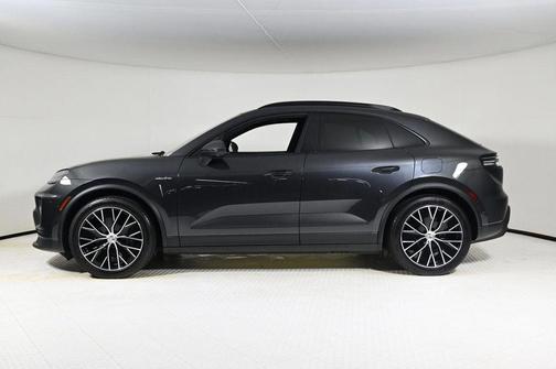 2024 Porsche Macan 4