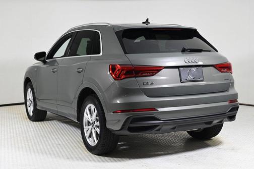 2025 Audi Q3 45 S line Premium