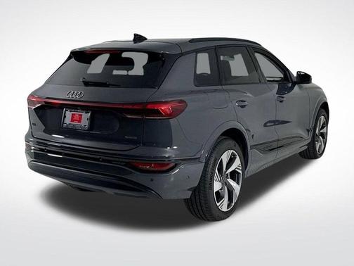 2025 Audi Q6 e-tron Premium