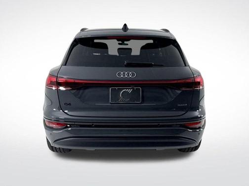 2025 Audi Q6 e-tron Premium