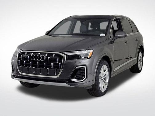 2025 Audi Q7 55 Premium Plus