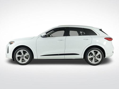 2025 Audi Q5 2.0T quattro Premium