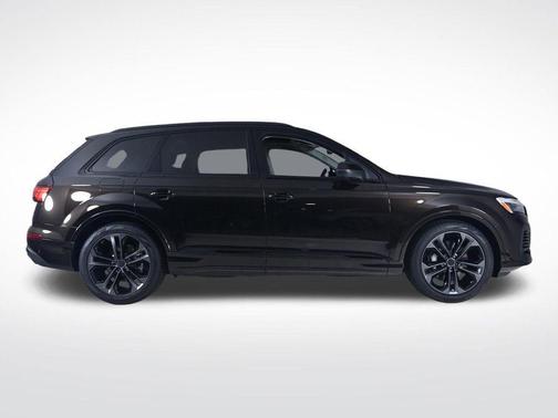 Brown Metallic 2026 Audi Q7 55 Premium Plus