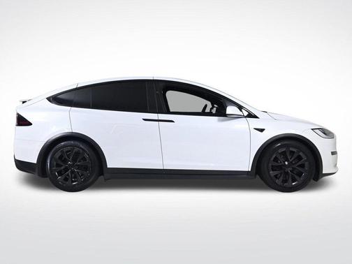 2022 Tesla Model X Plaid