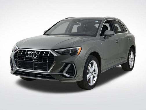 2022 Audi Q3 45 S line Premium