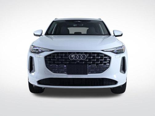 2025 Audi Q5 2.0T quattro Premium