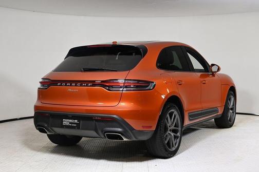 2023 Porsche Macan T