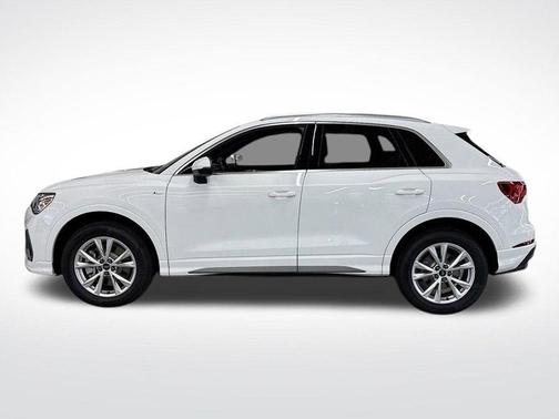 2025 Audi Q3 45 S line Premium