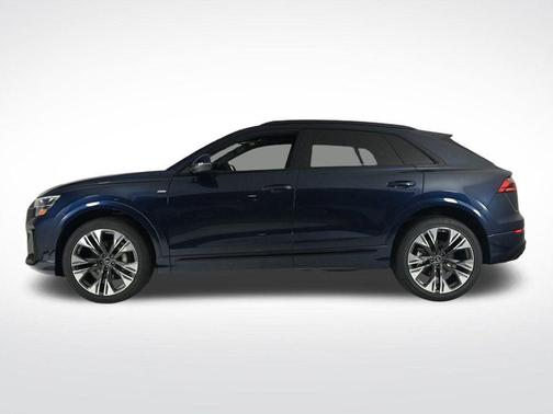2025 Audi Q8 Premium Plus